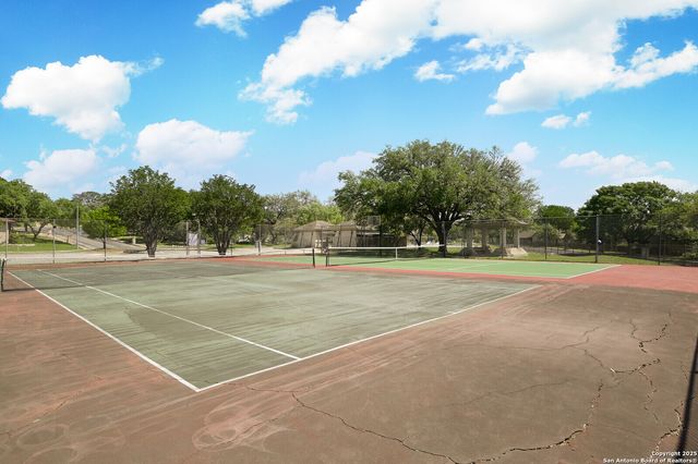 16923 Hidden Timber Wood, San Antonio, TX 78248