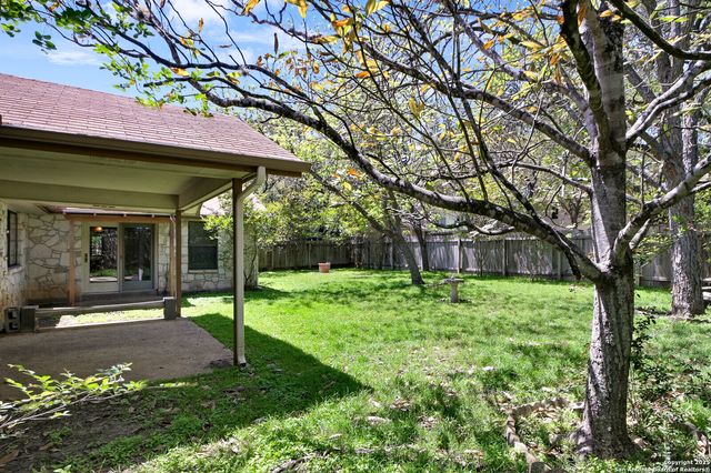 16923 Hidden Timber Wood, San Antonio, TX 78248