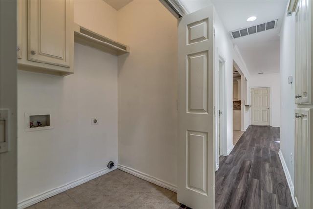 13818 Oxford Drive, Edmond, OK 73013