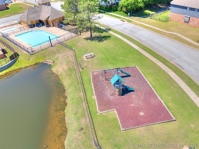 10407 N 143rd East Court, Owasso, OK 74055