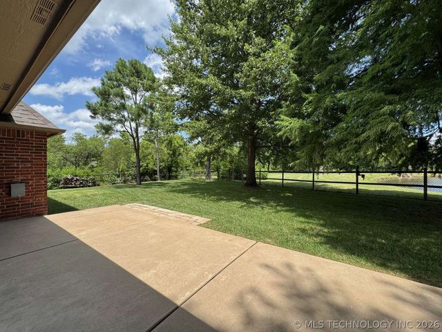10407 N 143rd East Court, Owasso, OK 74055