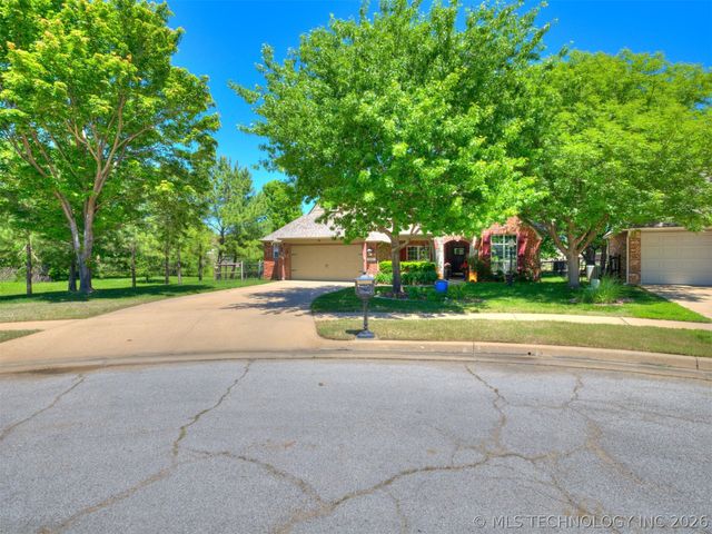 10407 N 143rd East Court, Owasso, OK 74055