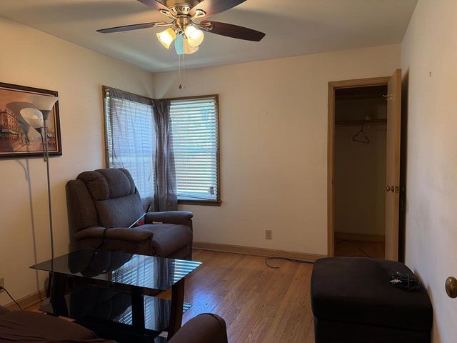 7203 W Hampton AVENUE, Milwaukee, WI 53218