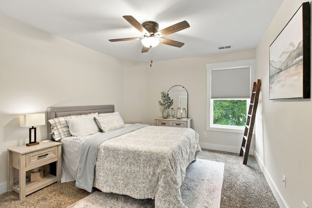 1206 Piper Glen Rd, Smyrna, TN 37167