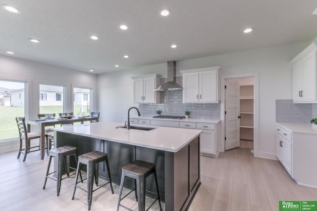 21120 Arlington Street, Elkhorn, NE 68022