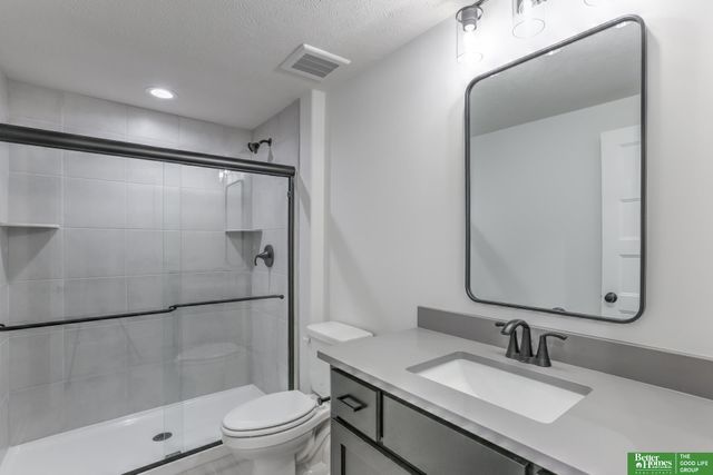 21120 Arlington Street, Elkhorn, NE 68022