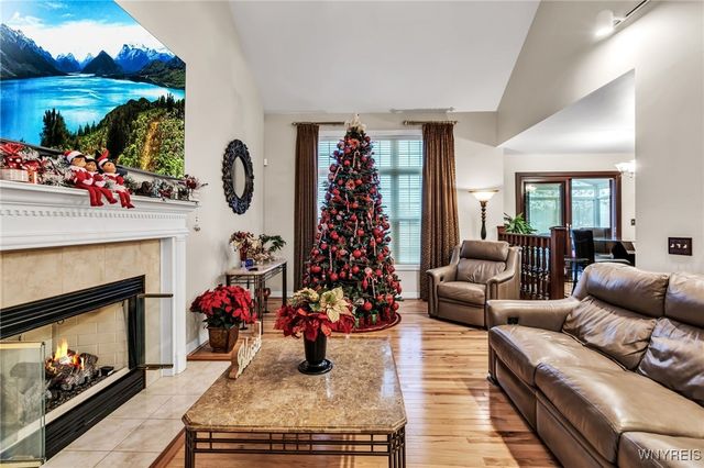 2524 Nicole Drive, Wheatfield, NY 14304