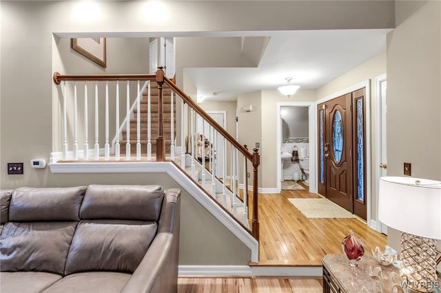 2524 Nicole Drive, Wheatfield, NY 14304