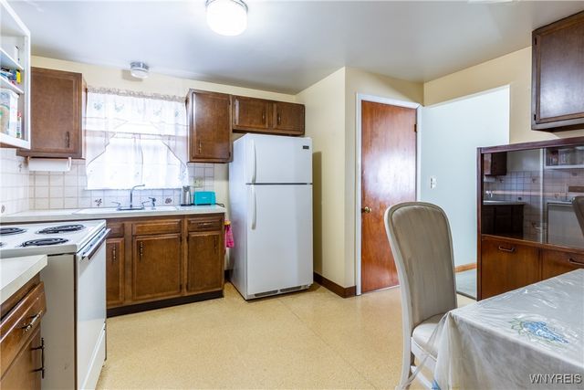 396 Cleveland Drive, Tonawanda, NY 14223