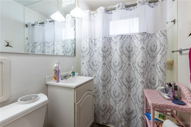 396 Cleveland Drive, Tonawanda, NY 14223