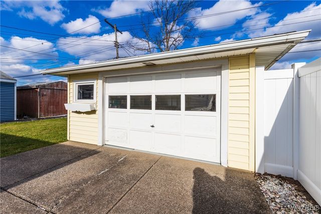 396 Cleveland Drive, Tonawanda, NY 14223