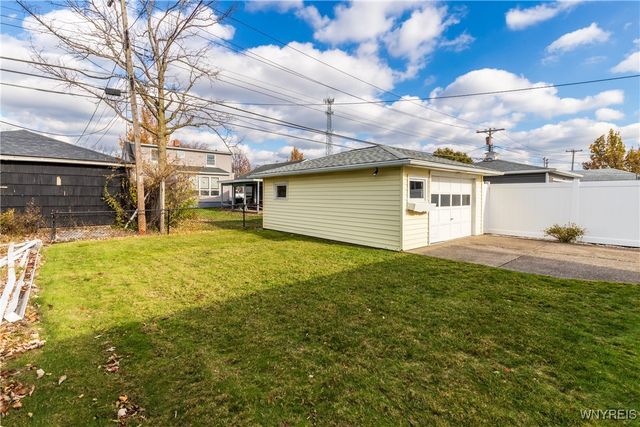 396 Cleveland Drive, Tonawanda, NY 14223