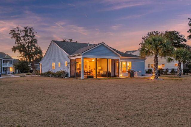2186 Saint Johns Woods Parkway, Johns Island, SC 29455