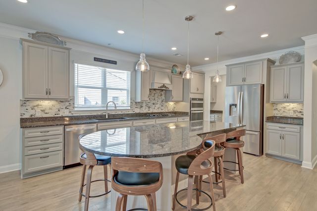 2186 Saint Johns Woods Parkway, Johns Island, SC 29455