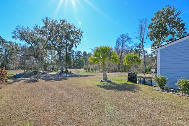 2186 Saint Johns Woods Parkway, Johns Island, SC 29455