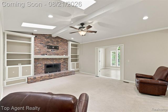 412 Streamview Court, Rochester Hills, MI 48309