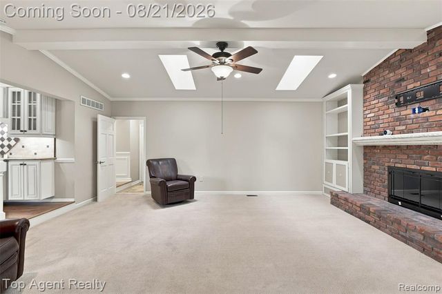 412 Streamview Court, Rochester Hills, MI 48309