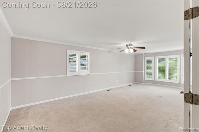 412 Streamview Court, Rochester Hills, MI 48309
