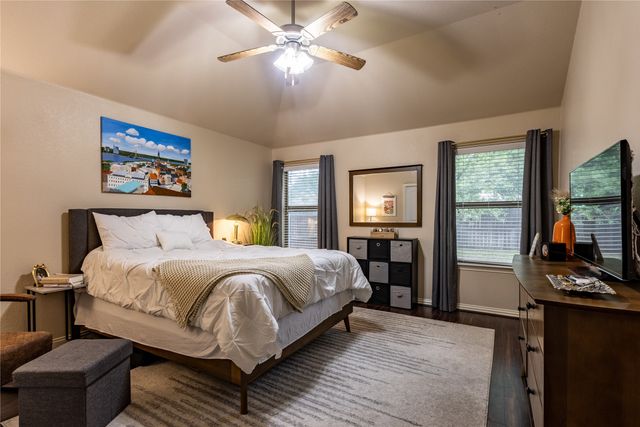 218 Rawhide Street, Waxahachie, TX 75165