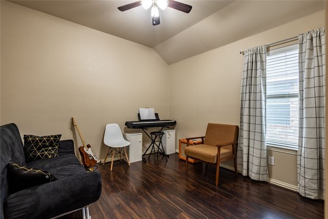 218 Rawhide Street, Waxahachie, TX 75165