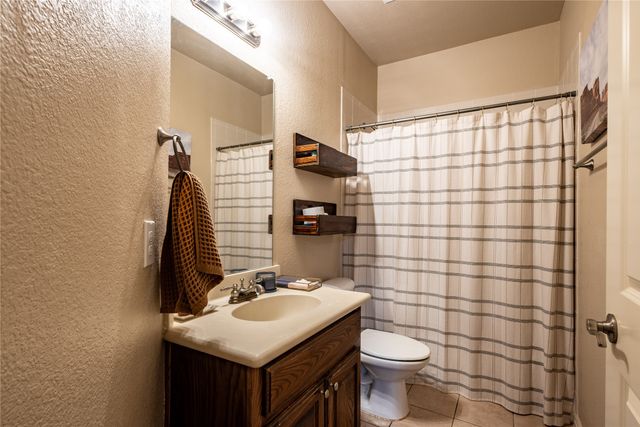 218 Rawhide Street, Waxahachie, TX 75165