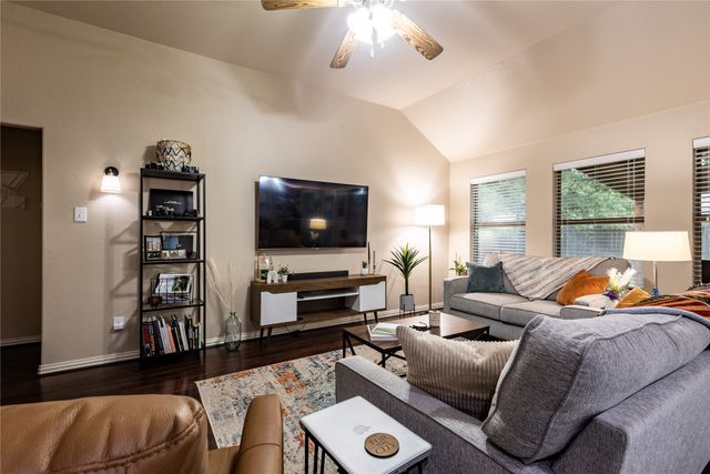 218 Rawhide Street, Waxahachie, TX 75165