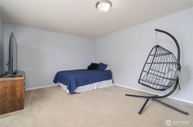 3017 Eagle Loop NE, Lacey, WA 98516