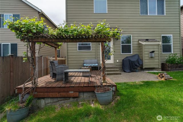 3017 Eagle Loop NE, Lacey, WA 98516