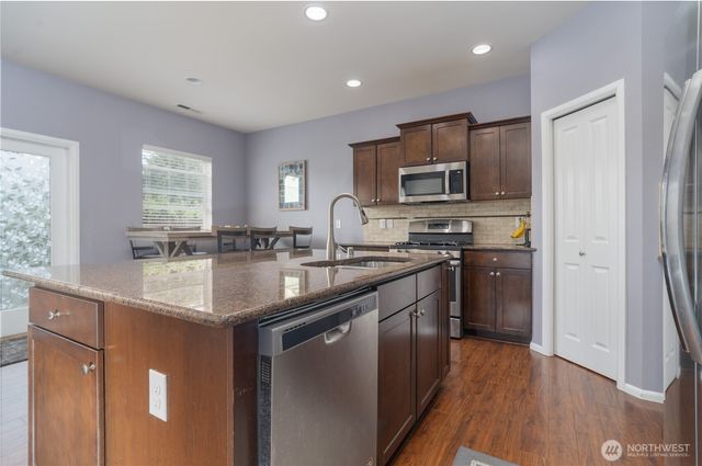 3017 Eagle Loop NE, Lacey, WA 98516