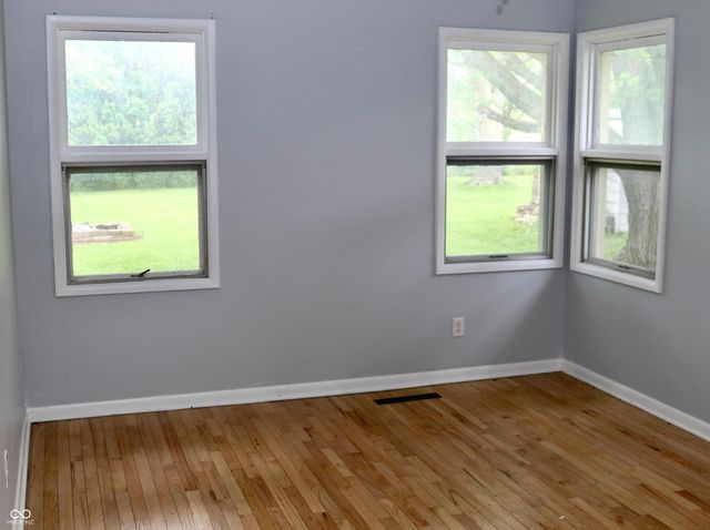 52 W.Mill Street, New Palestine, IN 46163