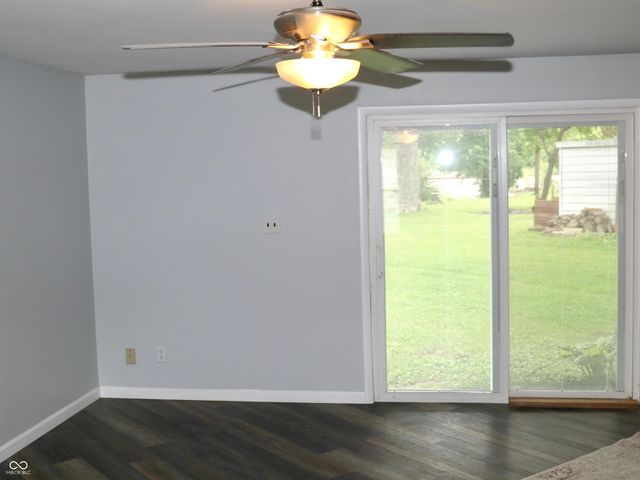 52 W.Mill Street, New Palestine, IN 46163