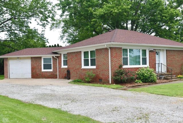 52 W.Mill Street, New Palestine, IN 46163
