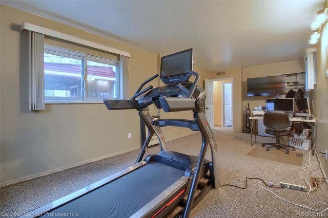 2838 Appleridge Street, Ypsilanti, MI 48198