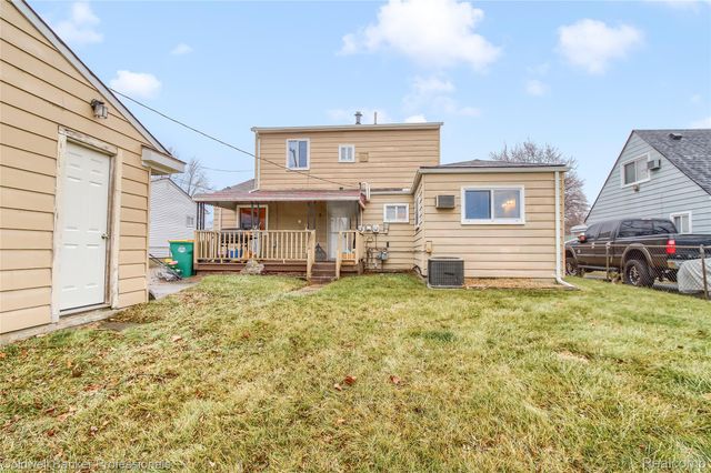 2838 Appleridge Street, Ypsilanti, MI 48198