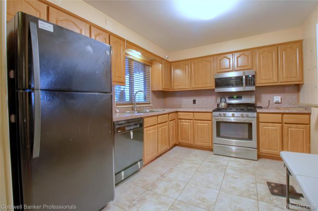 2838 Appleridge Street, Ypsilanti, MI 48198