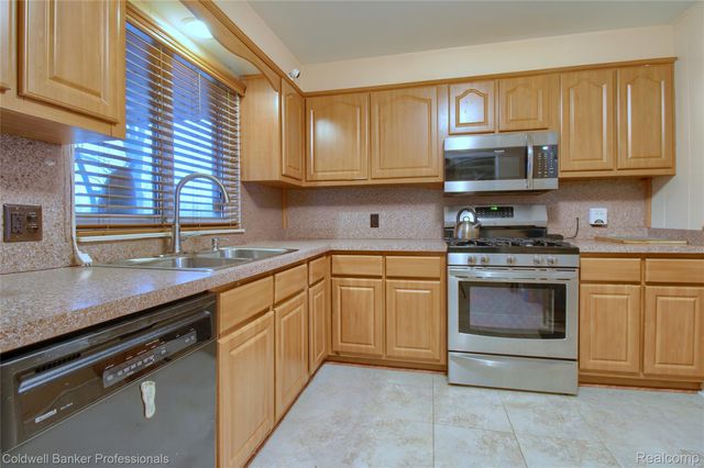 2838 Appleridge Street, Ypsilanti, MI 48198