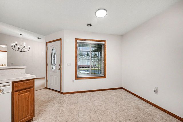 25555 Park Lane, Shorewood, MN 55331