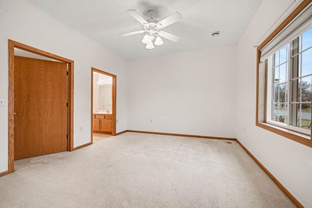 25555 Park Lane, Shorewood, MN 55331