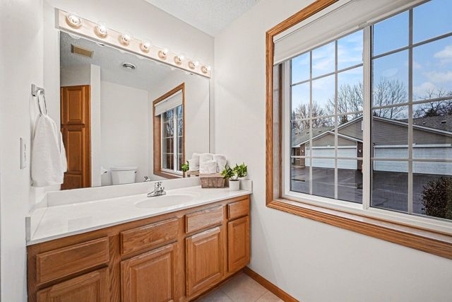 25555 Park Lane, Shorewood, MN 55331