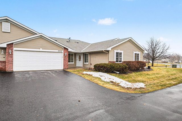 25555 Park Lane, Shorewood, MN 55331