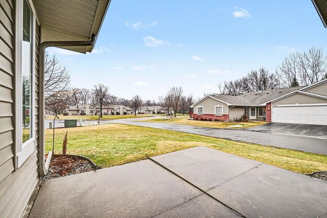 25555 Park Lane, Shorewood, MN 55331