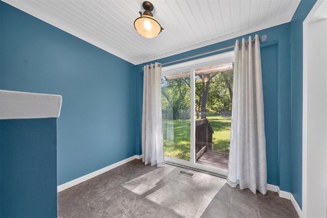 23830 Scotia Road, Oak Park, MI 48237