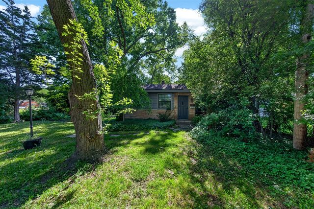 23830 Scotia Road, Oak Park, MI 48237