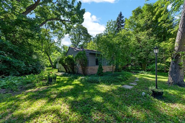 23830 Scotia Road, Oak Park, MI 48237