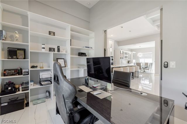 2524 SW 25th ST, Cape Coral, FL 33914