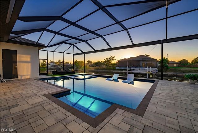 2524 SW 25th ST, Cape Coral, FL 33914