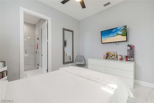 2524 SW 25th ST, Cape Coral, FL 33914