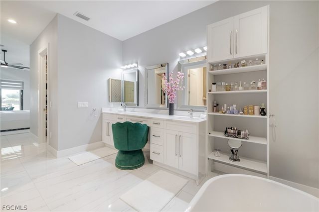 2524 SW 25th ST, Cape Coral, FL 33914