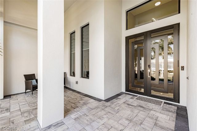 2524 SW 25th ST, Cape Coral, FL 33914