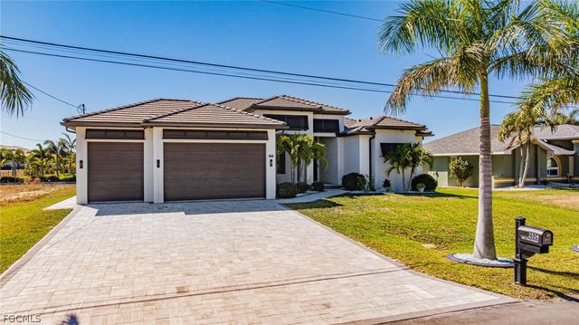 2524 SW 25th ST, Cape Coral, FL 33914